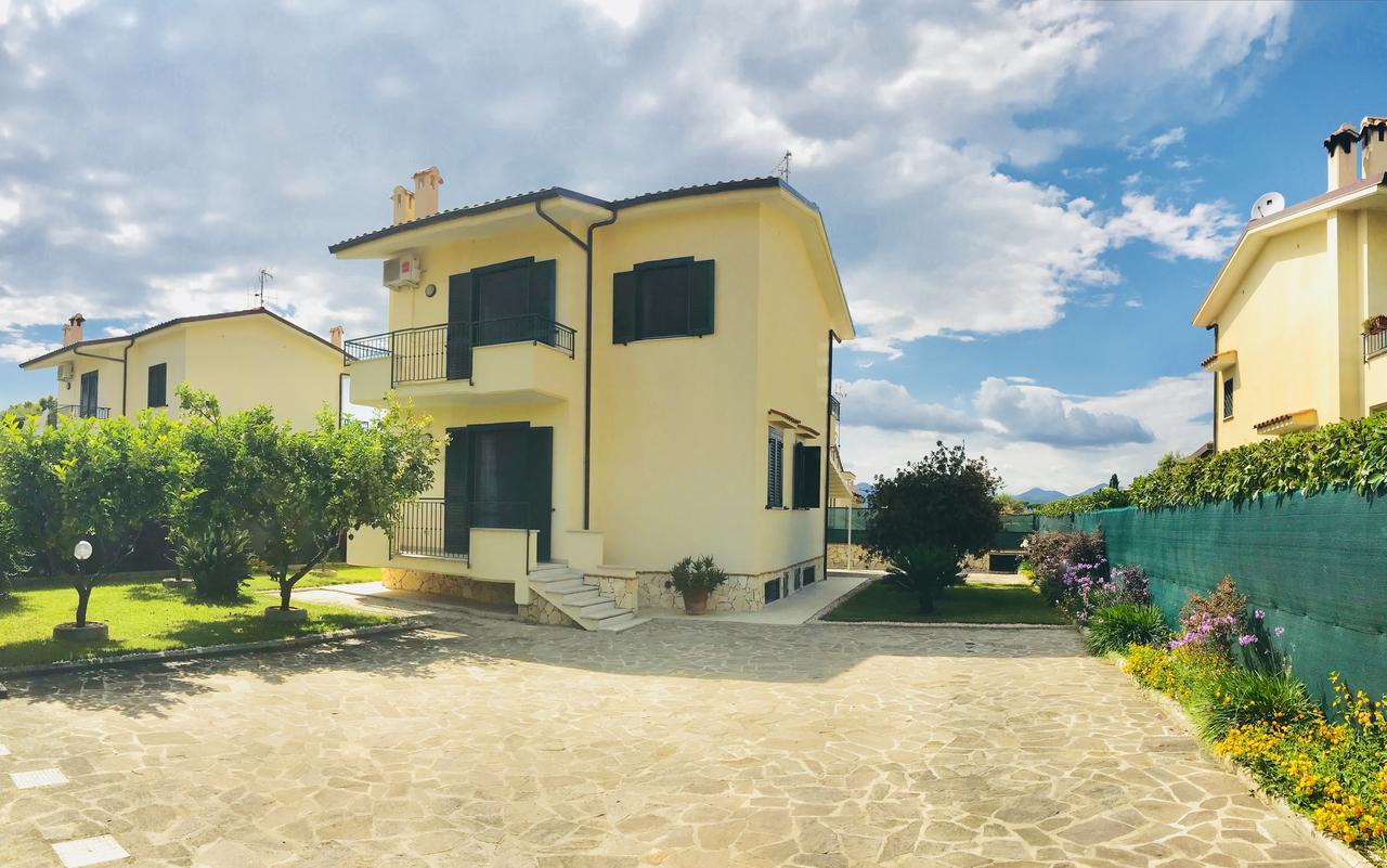 Domus Thalia Vila Sperlonga Exterior foto